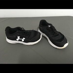 Under Armour Tennis Shoes